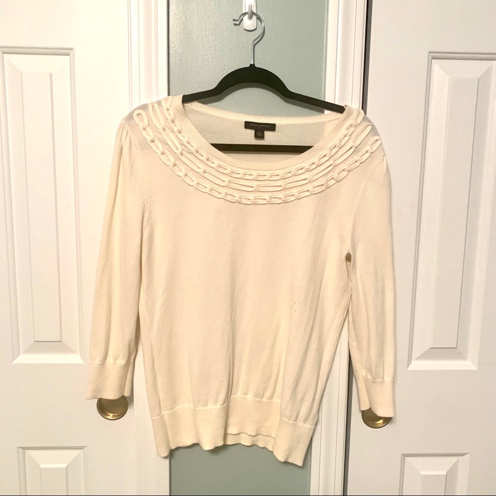 Banana Republic light weight sweater size medium